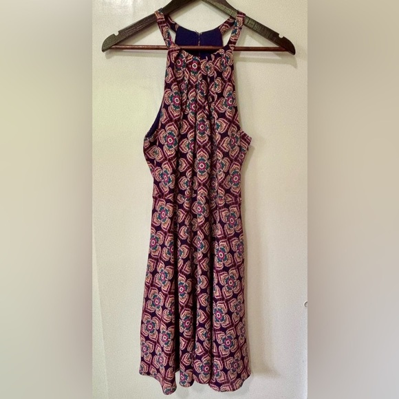 Express| Vibrant Fit & Flare Halter Floral A-Line Sleeveless Mini Sundress Sz 10 - Picture 5 of 6